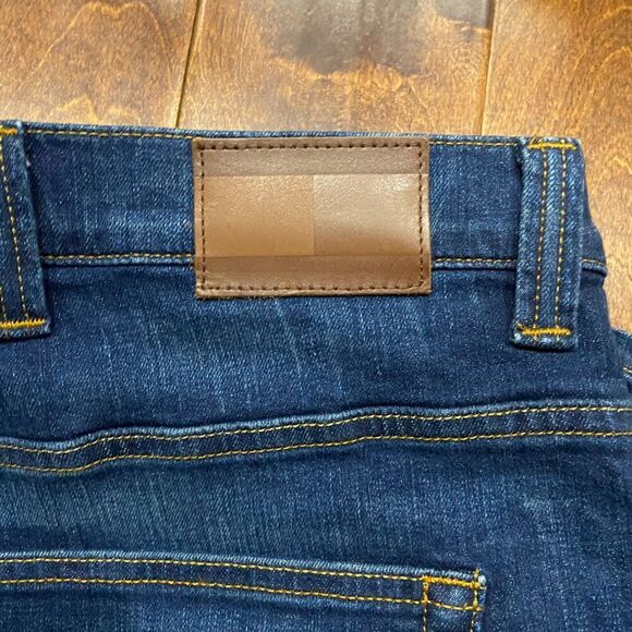 Tommy Hilfiger Vintage NWT Straight Leg Dark Denim Jeans Men's Size 54 x 32 - Picture 2 of 12
